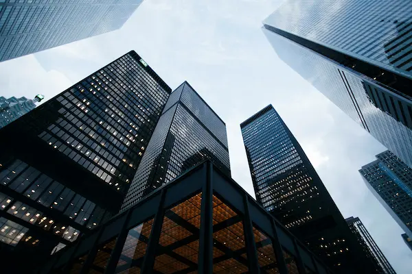 Ticari Yapılar – prestij ve verim odaklı projeler